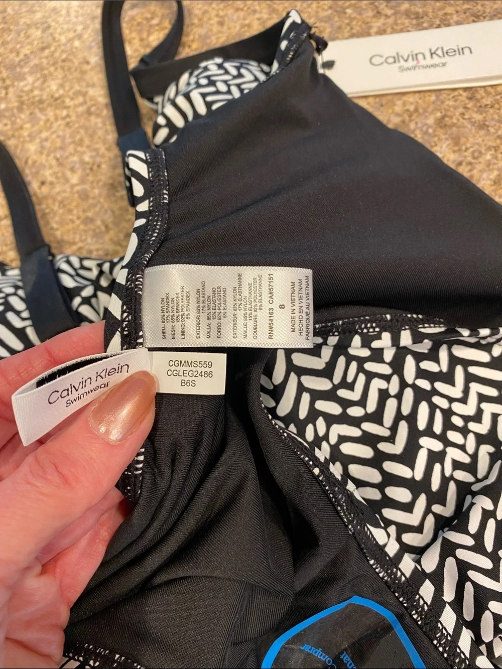 NWT Calvin Klein Black & White Swimsuit One Piece Swimsuit Size 8